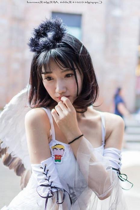 勁舞團私服中對歌曲的運用是全方位的 勁舞團私服中對歌曲的運用是全方位的